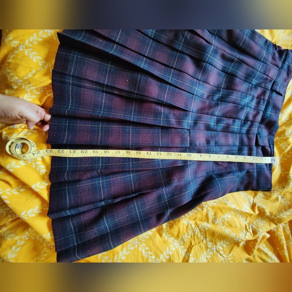 CONRAD C Skirt - Picture 6 of 9